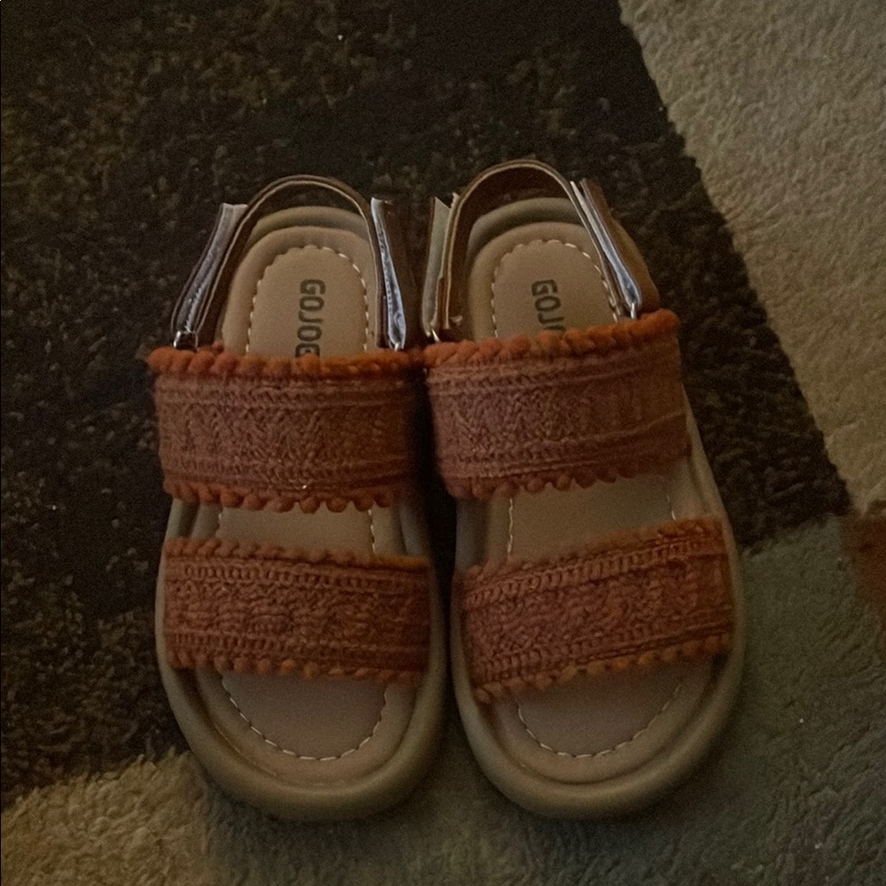 KIDS SANDAL